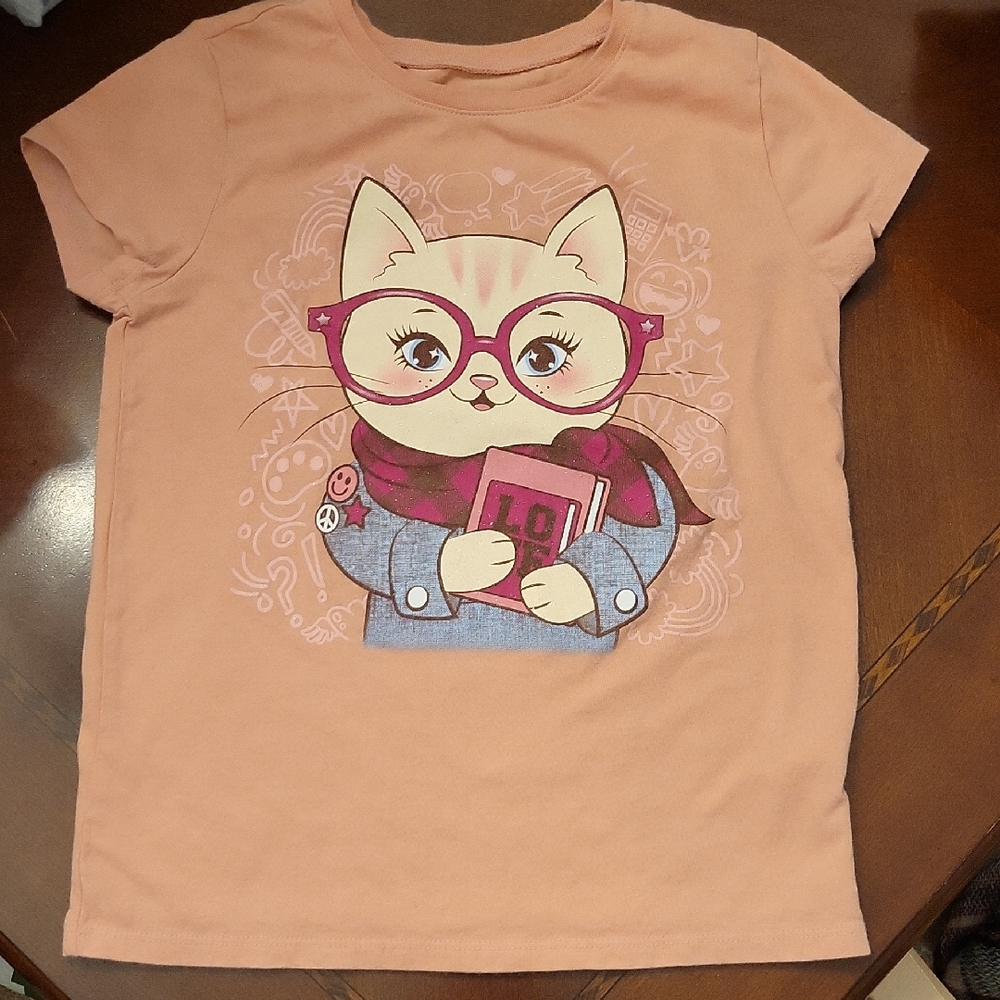Place Peach Cat Graphic Tee